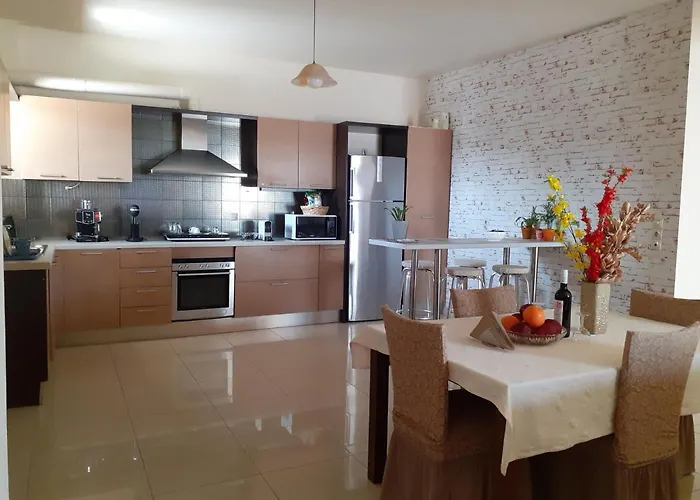 House Escape Appartamento La Canea